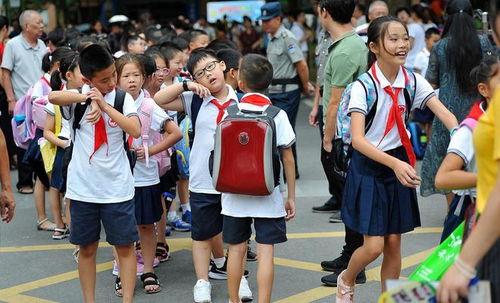 佛山开学爆料最新消息,校园重启，防疫措施升级，学子们重返校园！  第2张